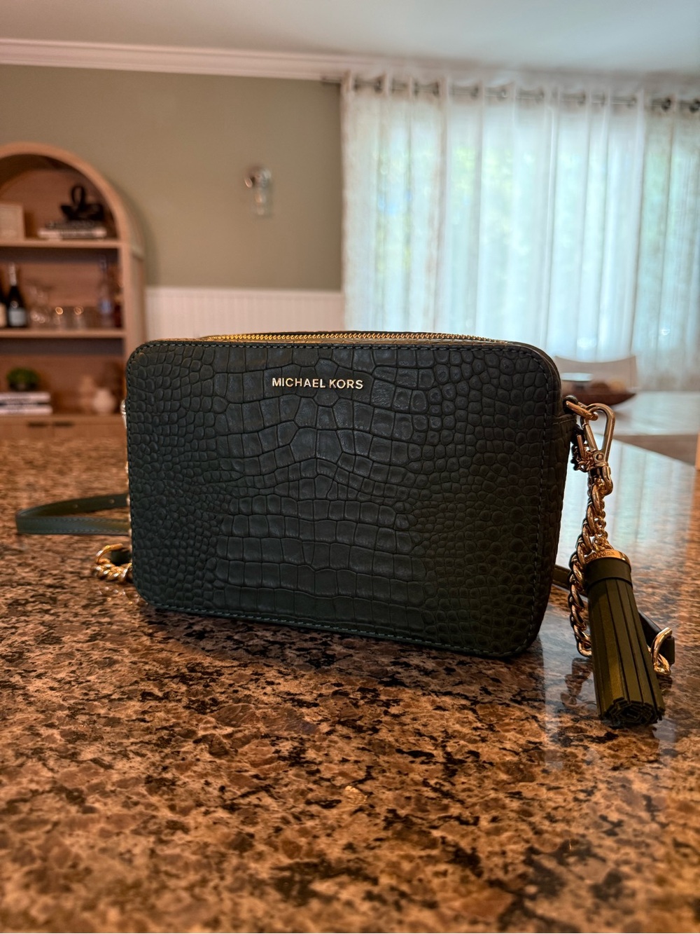 MICHAEL KORS Jet Set Croc-Embossed Crossbody Bag